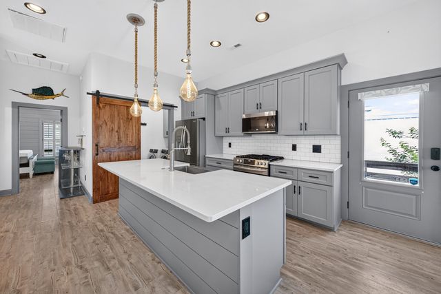19 Red Skiff Ln Unit 19, Pawleys Island, SC 29585