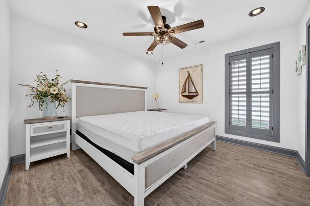19 Red Skiff Ln Unit 19, Pawleys Island, SC 29585