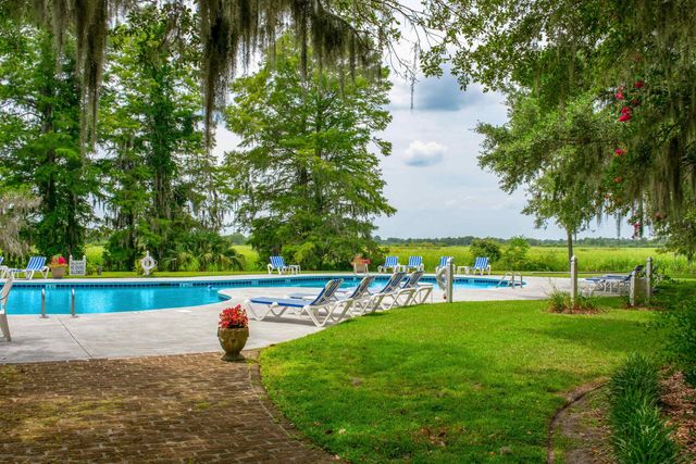 19 Red Skiff Ln Unit 19, Pawleys Island, SC 29585
