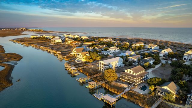 19 Red Skiff Ln Unit 19, Pawleys Island, SC 29585