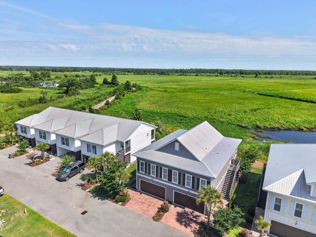 19 Red Skiff Ln Unit 19, Pawleys Island, SC 29585