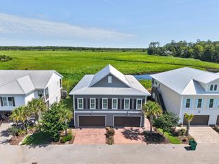 19 Red Skiff Ln Unit 19, Pawleys Island, SC 29585