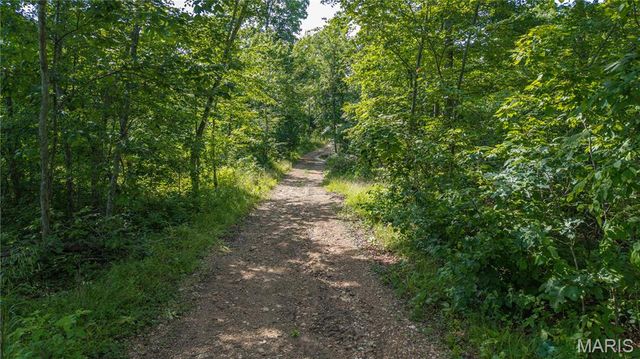 115 Madison Wayne 9305, Cascade, MO 63655