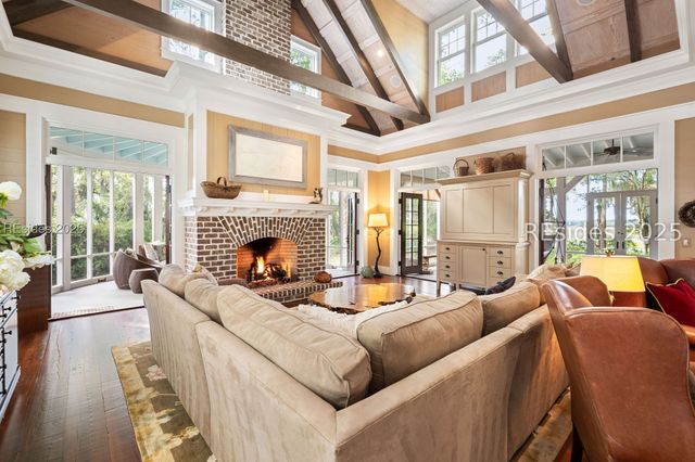 6 Pole Creek Ln, Okatie, SC 29909