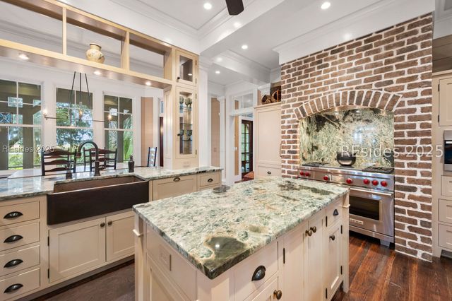 6 Pole Creek Ln, Okatie, SC 29909