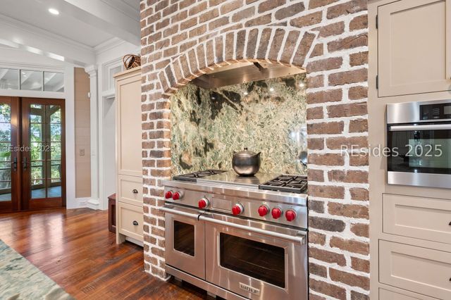 6 Pole Creek Ln, Okatie, SC 29909