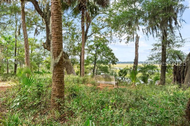 6 Pole Creek Ln, Okatie, SC 29909