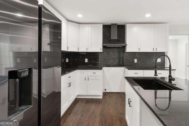 3406 Longleaf Drive, Decatur, GA 30032