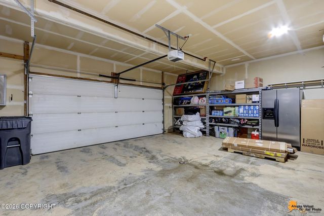 5605 Yukon Charlie Loop, Anchorage, AK 99502