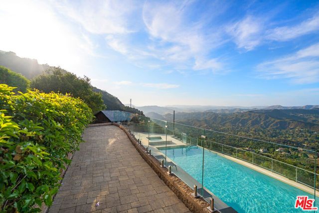 25155 Piuma Road, Malibu, CA 90265