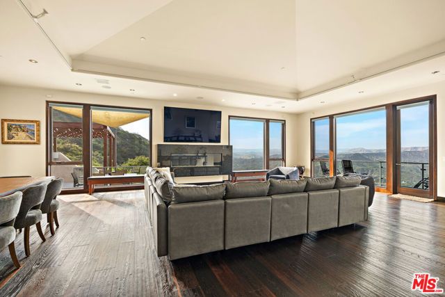 25155 Piuma Road, Malibu, CA 90265