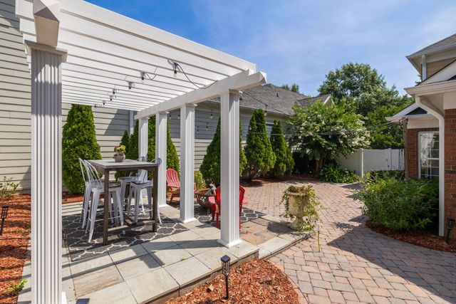 502 Eden Park Dr, Franklin, TN 37067