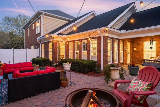 502 Eden Park Dr, Franklin, TN 37067