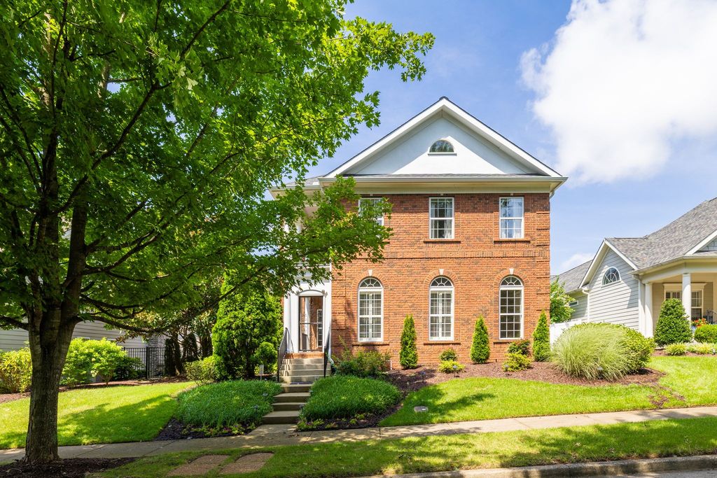 502 Eden Park Dr, Franklin, TN 37067