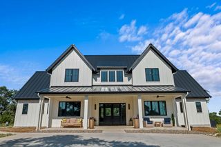 813 Verde Vista DR, Wimberley, TX 78676