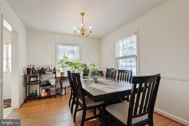 972 N QUANTICO ST, Arlington, VA 22205