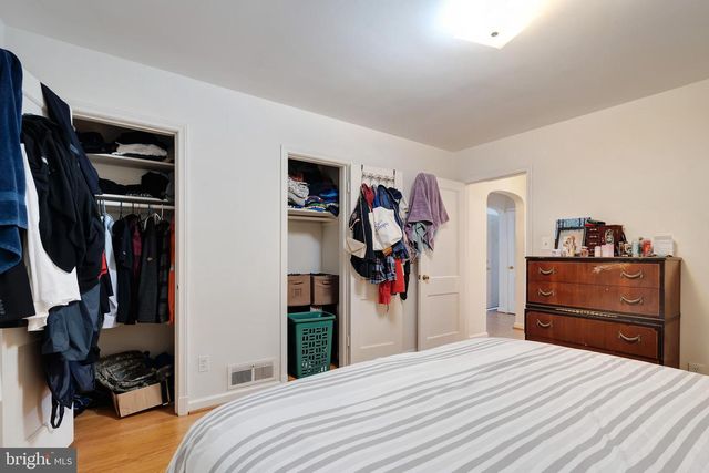 972 N QUANTICO ST, Arlington, VA 22205