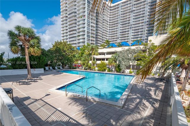 7545 E Treasure Dr 9B, North Bay Village, FL 33141