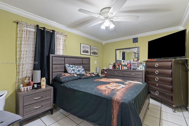 720 NW 19th Ct, Miami, FL 33125