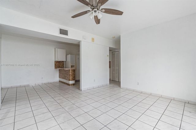 720 NW 19th Ct, Miami, FL 33125