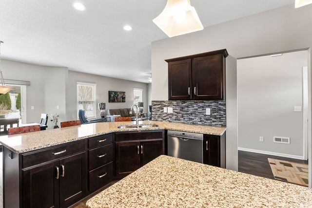 932 Clairborne Drive, Fort Wayne, IN 46818