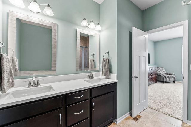 932 Clairborne Drive, Fort Wayne, IN 46818