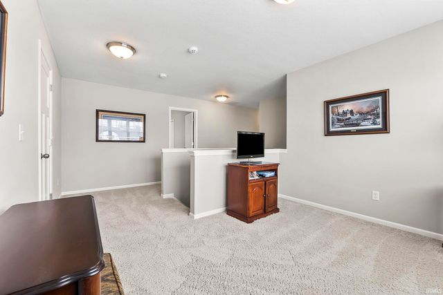 932 Clairborne Drive, Fort Wayne, IN 46818