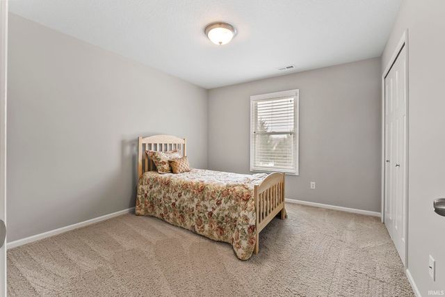 932 Clairborne Drive, Fort Wayne, IN 46818