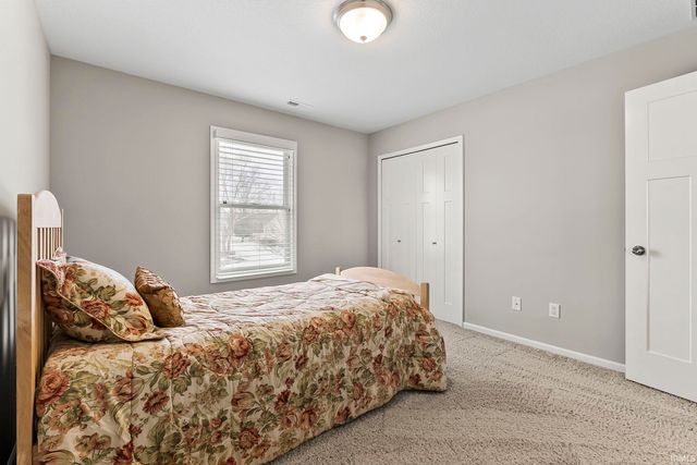 932 Clairborne Drive, Fort Wayne, IN 46818