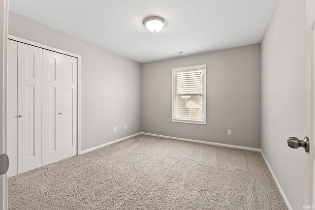 932 Clairborne Drive, Fort Wayne, IN 46818