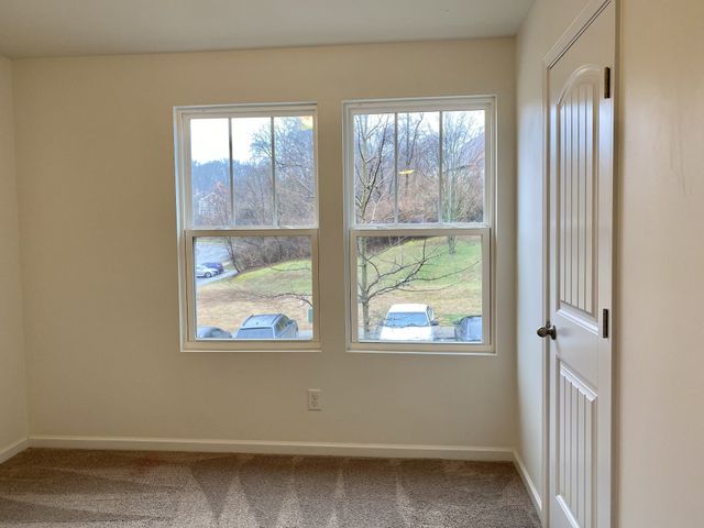 1021 Livingstone Ln, Mount Juliet, TN 37122