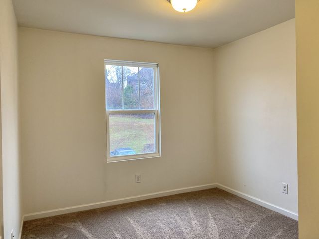 1021 Livingstone Ln, Mount Juliet, TN 37122