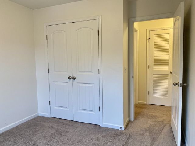 1021 Livingstone Ln, Mount Juliet, TN 37122