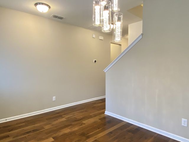 1021 Livingstone Ln, Mount Juliet, TN 37122