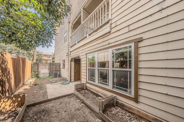 2728 Reagan Street 101, Dallas, TX 75219