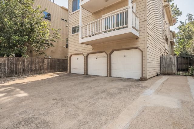 2728 Reagan Street 101, Dallas, TX 75219