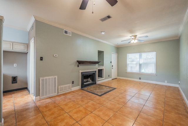 2728 Reagan Street 101, Dallas, TX 75219