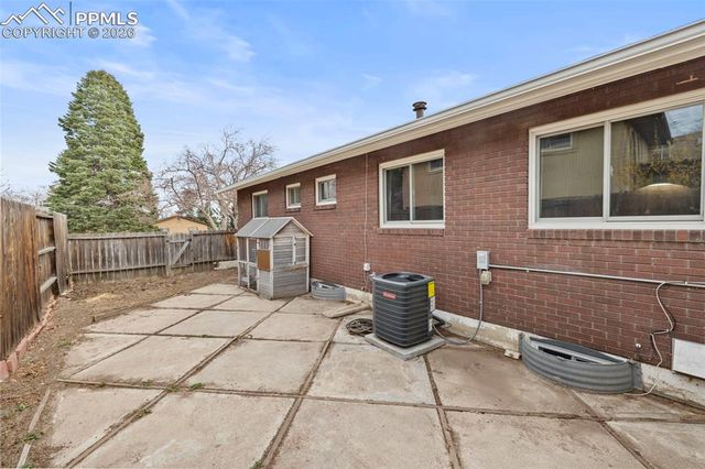 2121 Patrician Way, Colorado Springs, CO 80909
