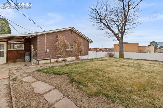 2121 Patrician Way, Colorado Springs, CO 80909