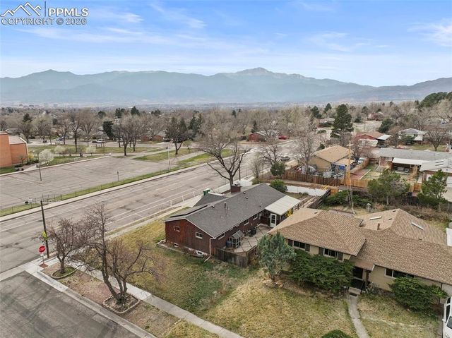 2121 Patrician Way, Colorado Springs, CO 80909