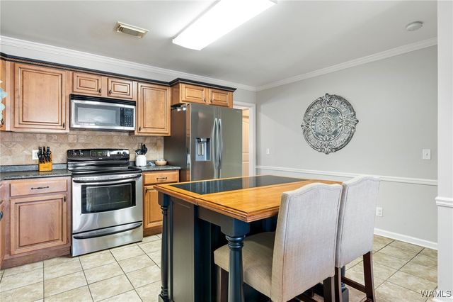 128 Roscommon Rd, Tuscaloosa, AL 35405