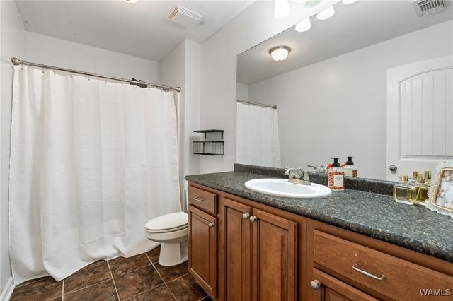 128 Roscommon Rd, Tuscaloosa, AL 35405