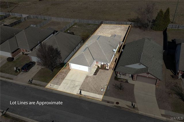 128 Roscommon Rd, Tuscaloosa, AL 35405