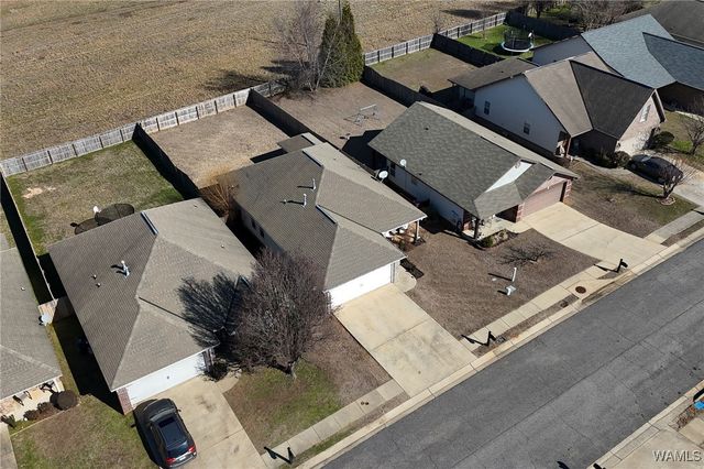 128 Roscommon Rd, Tuscaloosa, AL 35405