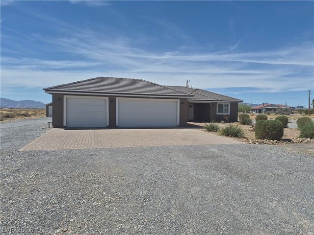 2360 Mallard Avenue, Pahrump, NV 89048