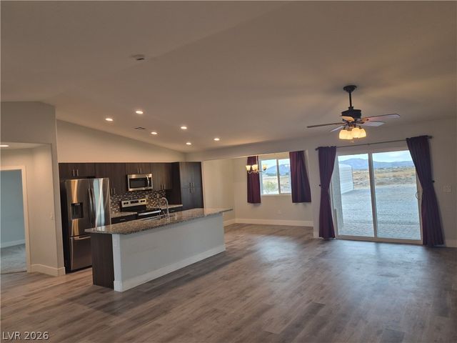 2360 Mallard Avenue, Pahrump, NV 89048