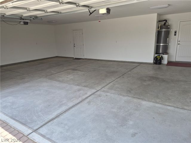 2360 Mallard Avenue, Pahrump, NV 89048