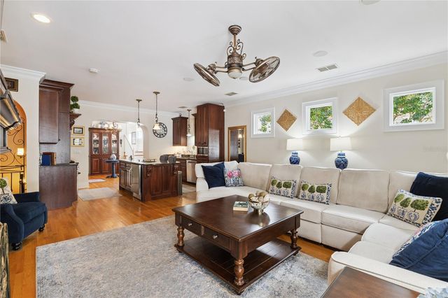 1232 POINSETTIA AVENUE, Orlando, FL 32804