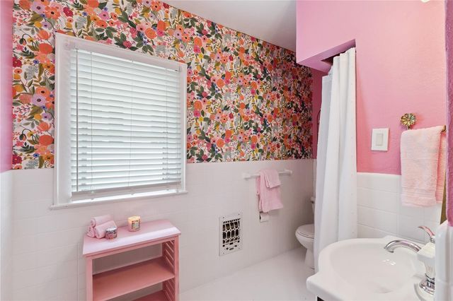 1232 POINSETTIA AVENUE, Orlando, FL 32804