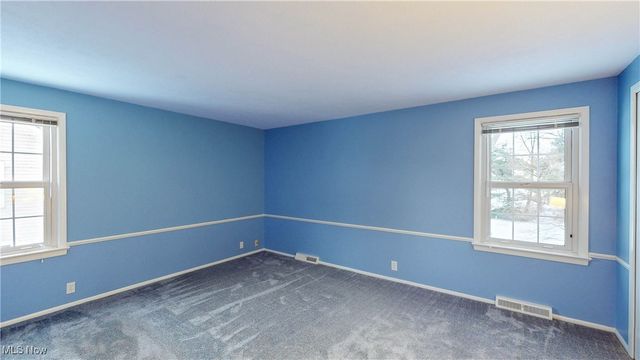 328 Plymouth Drive, Bay Village, OH 44140